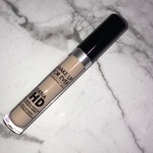 Makeup forever concealer - 12